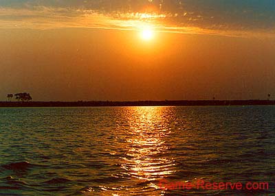 sunset_over_water_ng